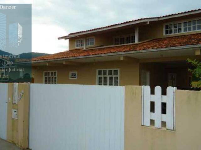 Casa para Venda em Florianópolis - 1