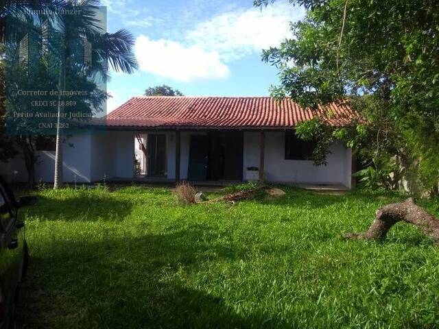 Casa para Venda em Florianópolis - 1