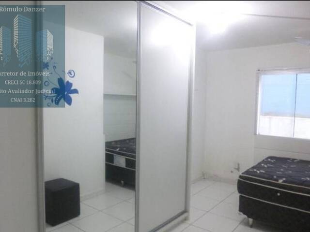 Apartamento para Venda em Florianópolis - 4