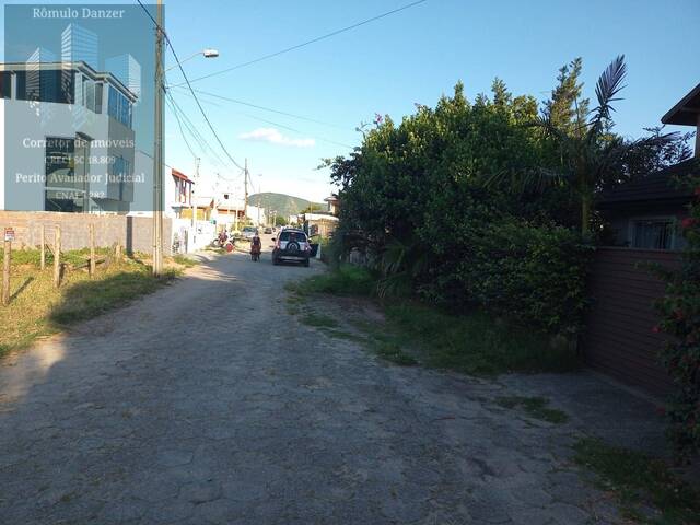 Casa para Venda em Florianópolis - 2