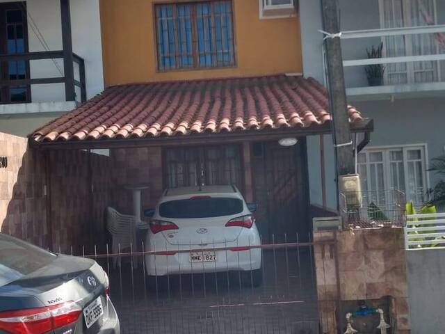 Casa para Venda em Florianópolis - 3