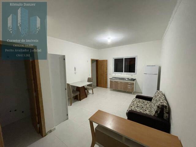 Apartamento para Venda em Florianópolis - 3