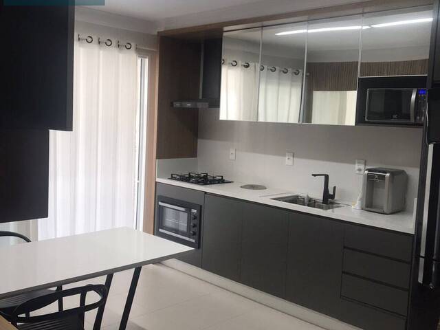 Apartamento para Venda em Florianópolis - 3