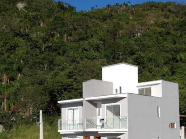 Casa para Venda em Florianópolis - 2