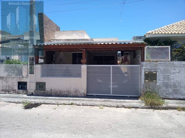 Casa para Venda em Florianópolis - 2