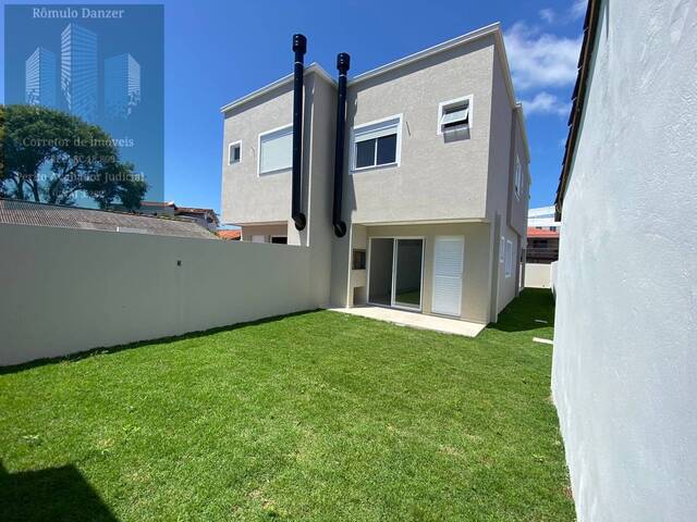 Casa para Venda em Florianópolis - 2