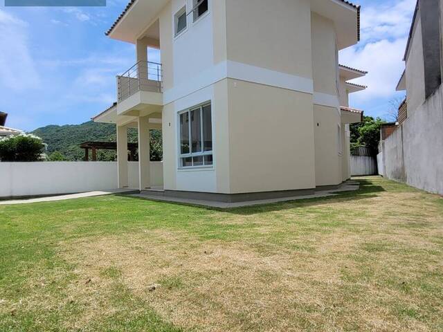 Casa para Venda em Florianópolis - 3