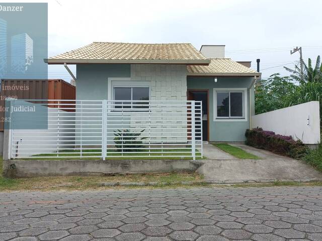 Casa para Venda em Florianópolis - 2