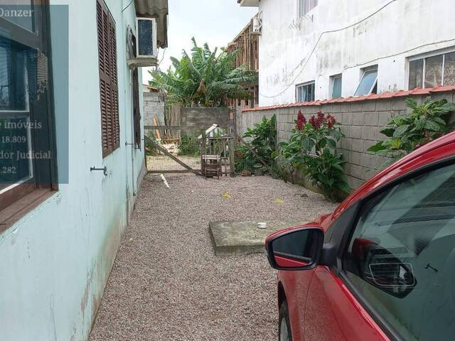 Casa para Venda em Florianópolis - 3