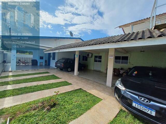 #2389 - Casa para Venda em Florianópolis - SC - 1