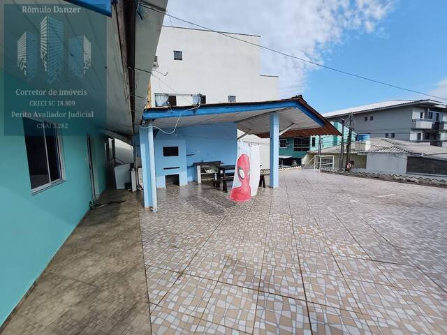 Casa para Venda em Florianópolis - 3