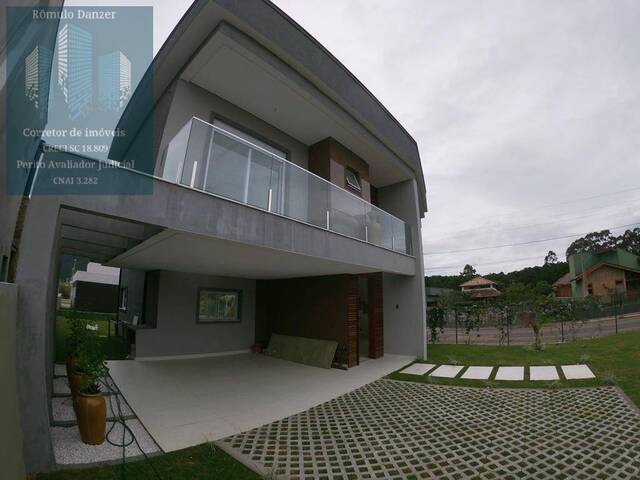 Casa para Venda em Florianópolis - 1