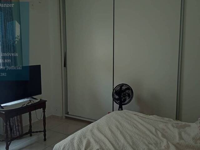 Apartamento para Venda em Florianópolis - 3