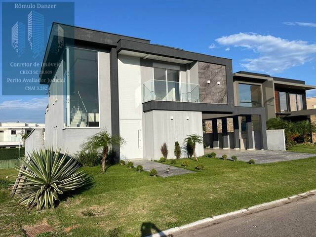 Casa para Venda em Florianópolis - 1