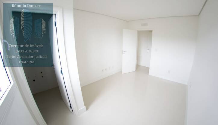 Apartamento à venda com 3 quartos, 115m² - Foto 13