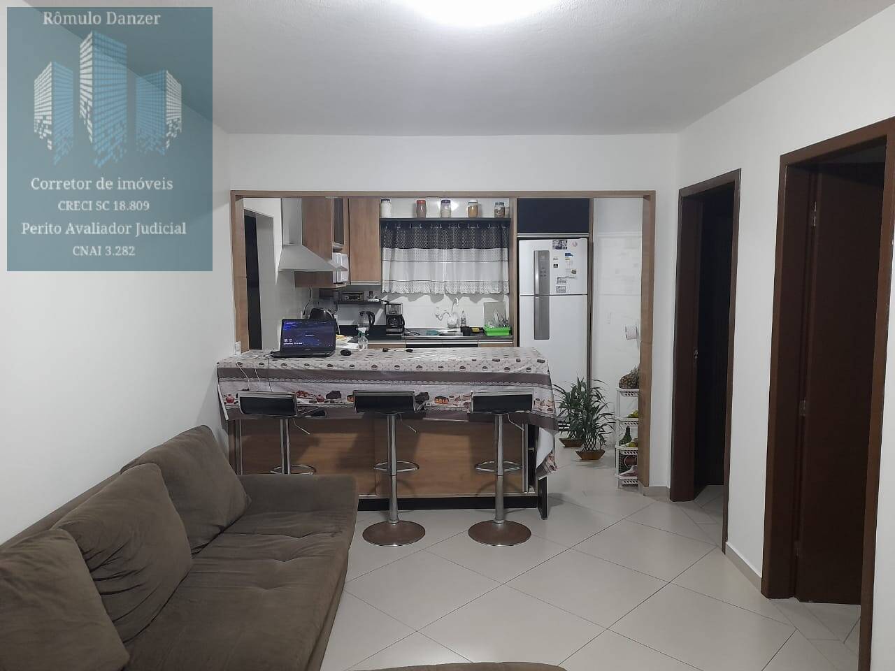 Apartamento à venda com 2 quartos, 75m² - Foto 20