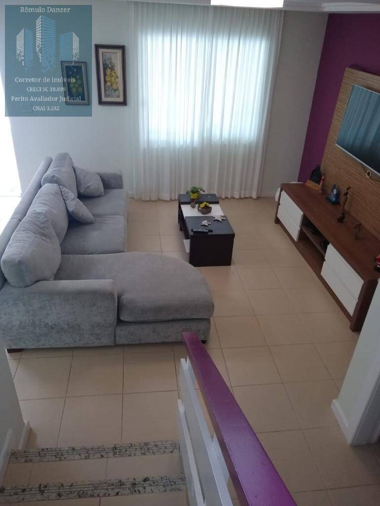 Casa à venda com 3 quartos, 250m² - Foto 15