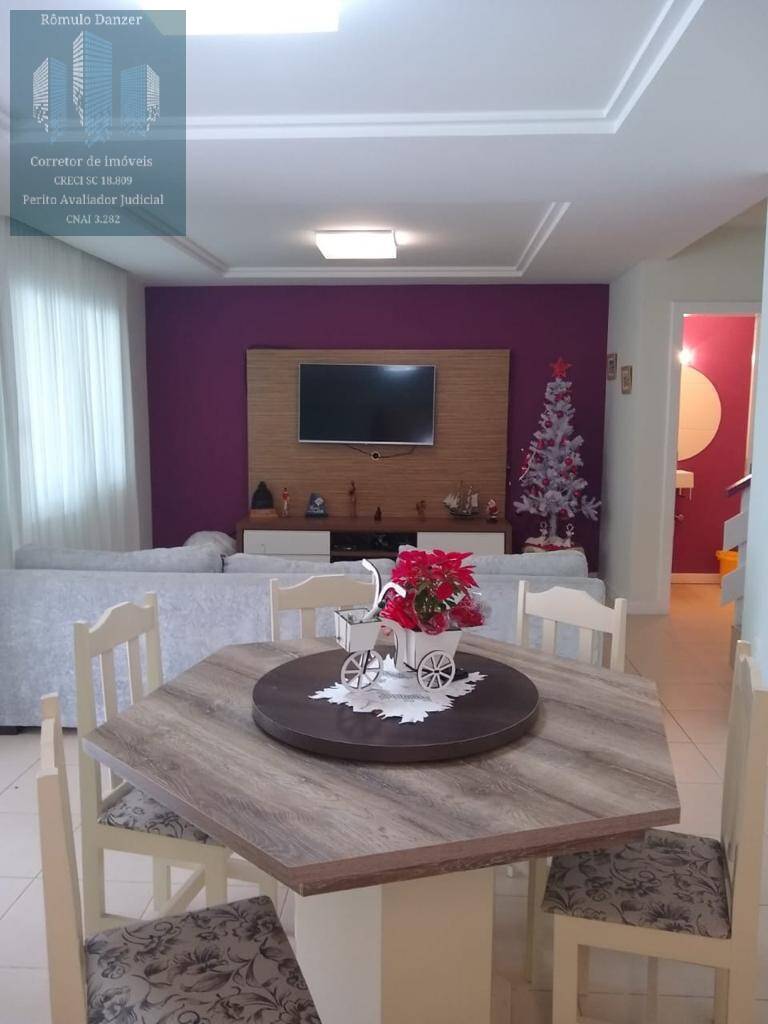 Casa à venda com 3 quartos, 250m² - Foto 28