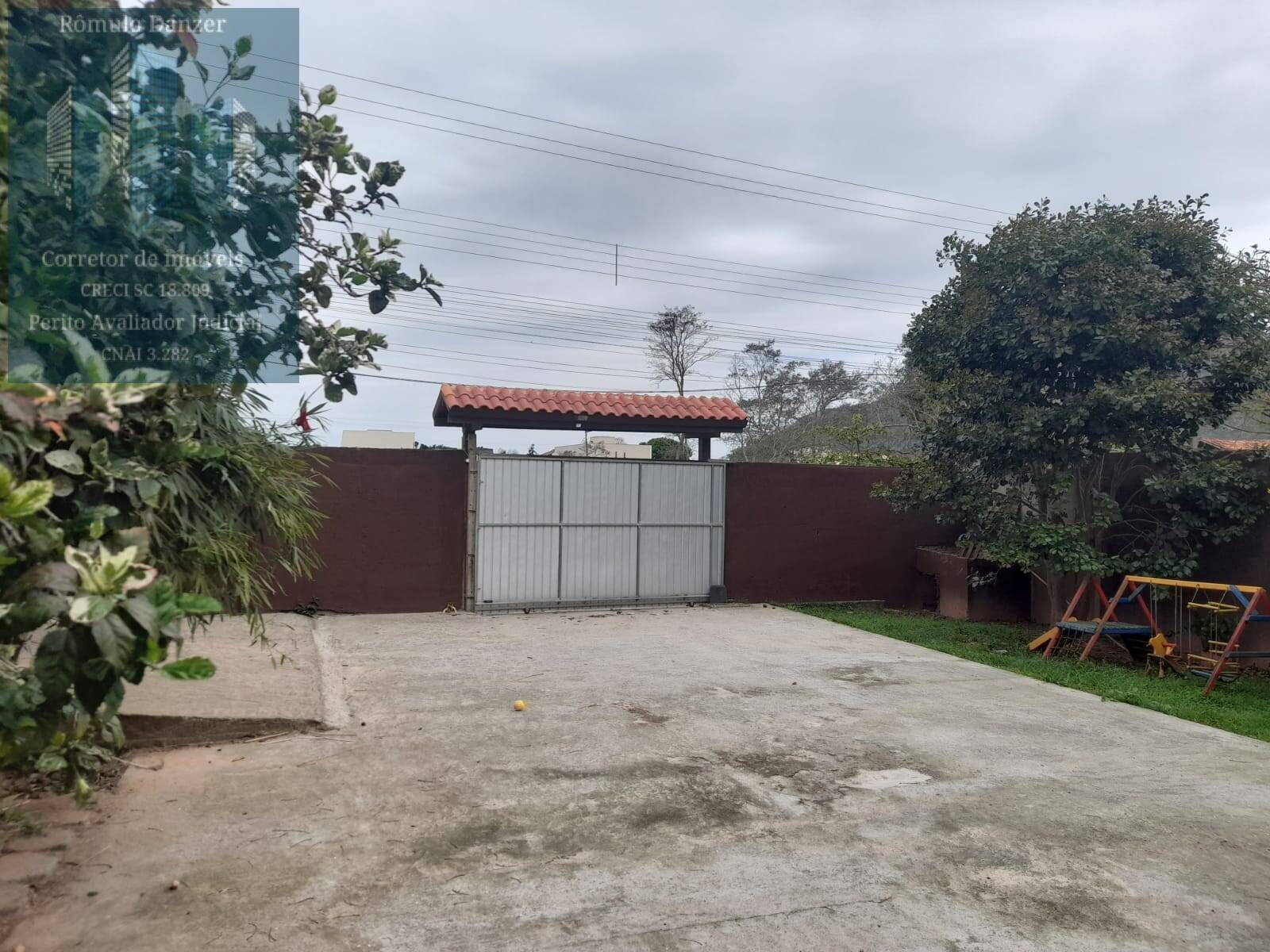 Casa à venda com 2 quartos, 637m² - Foto 5