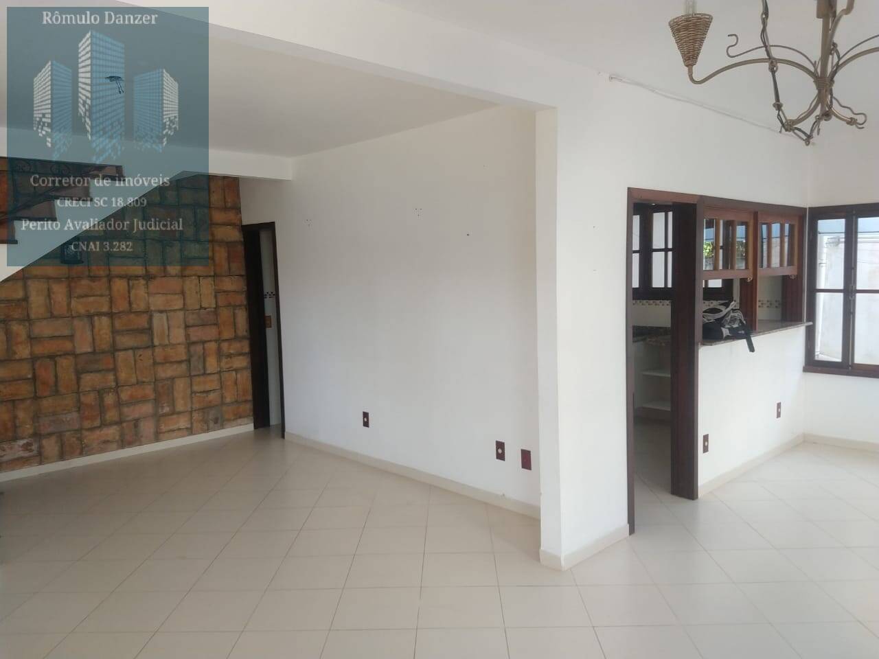 Casa à venda com 3 quartos, 367m² - Foto 11