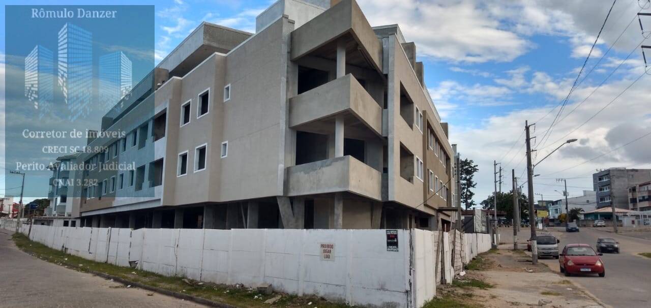 Cobertura à venda com 2 quartos, 71m² - Foto 3