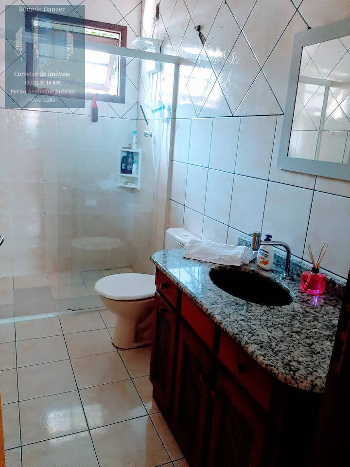 Casa à venda com 3 quartos, 164m² - Foto 2