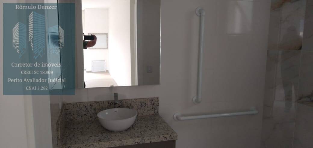 Apartamento à venda com 2 quartos, 84m² - Foto 31