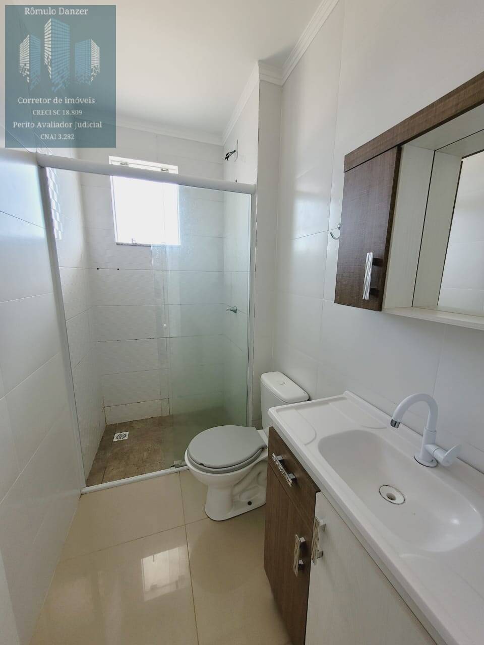 Apartamento à venda com 2 quartos, 75m² - Foto 11