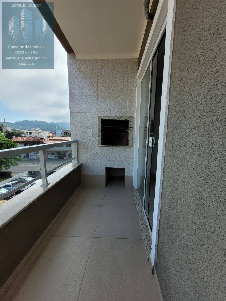 Apartamento à venda com 2 quartos, 75m² - Foto 13