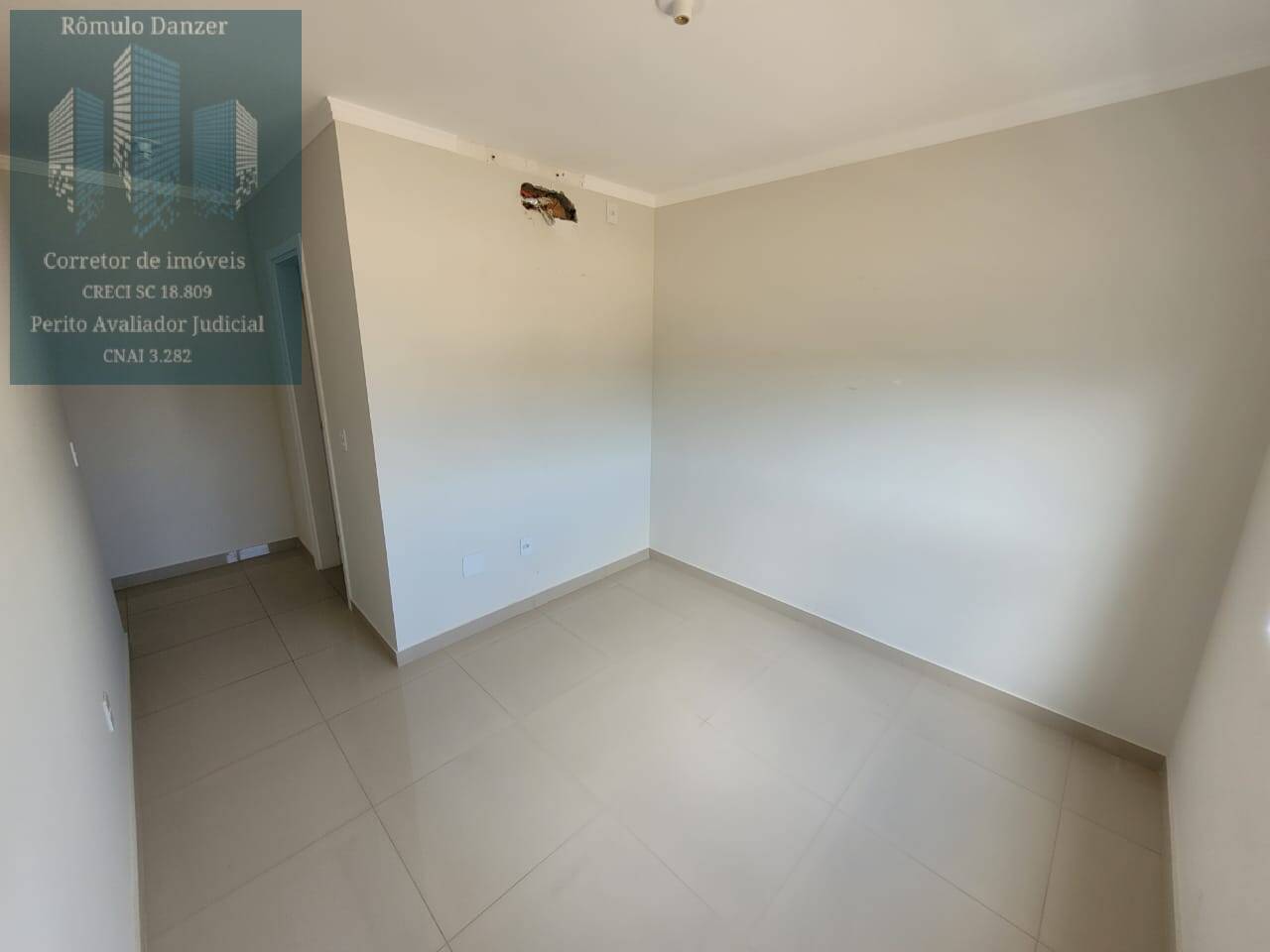 Apartamento à venda com 2 quartos, 75m² - Foto 18