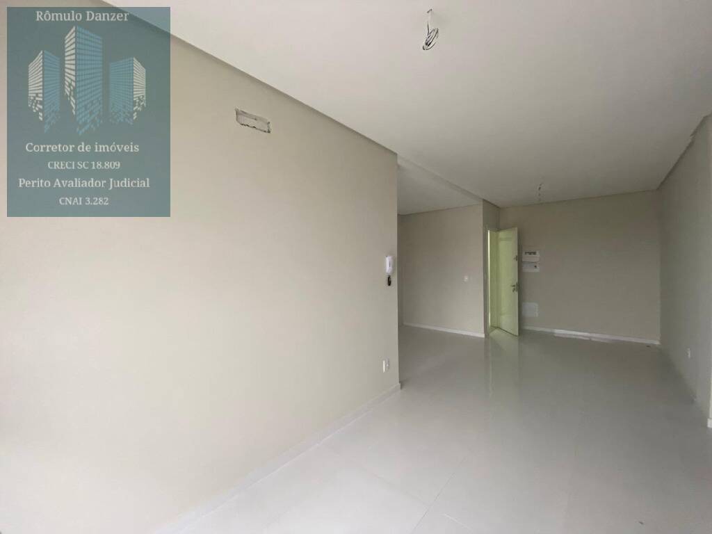 Apartamento à venda com 2 quartos, 64m² - Foto 17