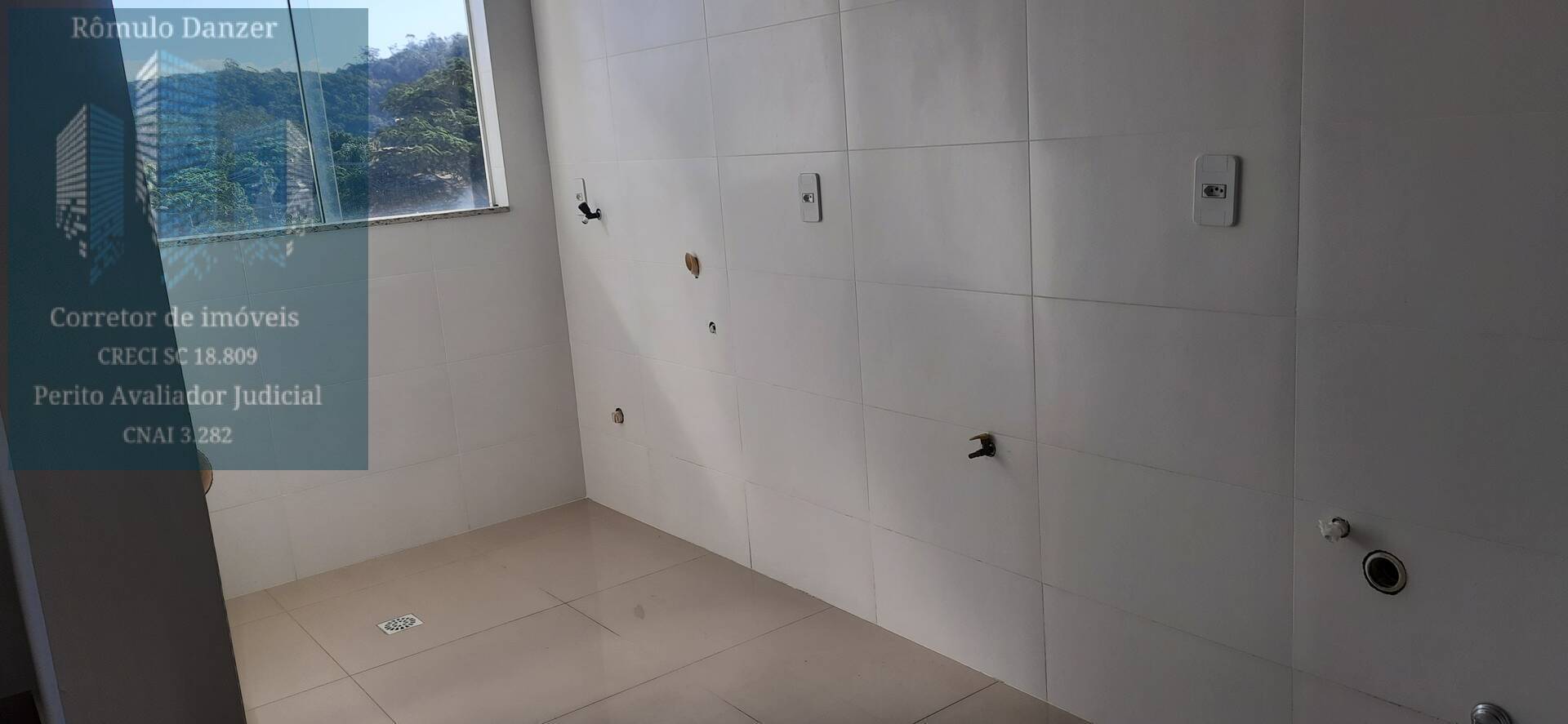 Apartamento à venda com 2 quartos, 74m² - Foto 3