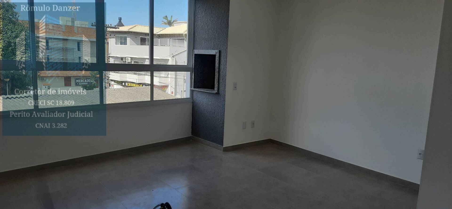 Apartamento à venda com 1 quarto, 40m² - Foto 2