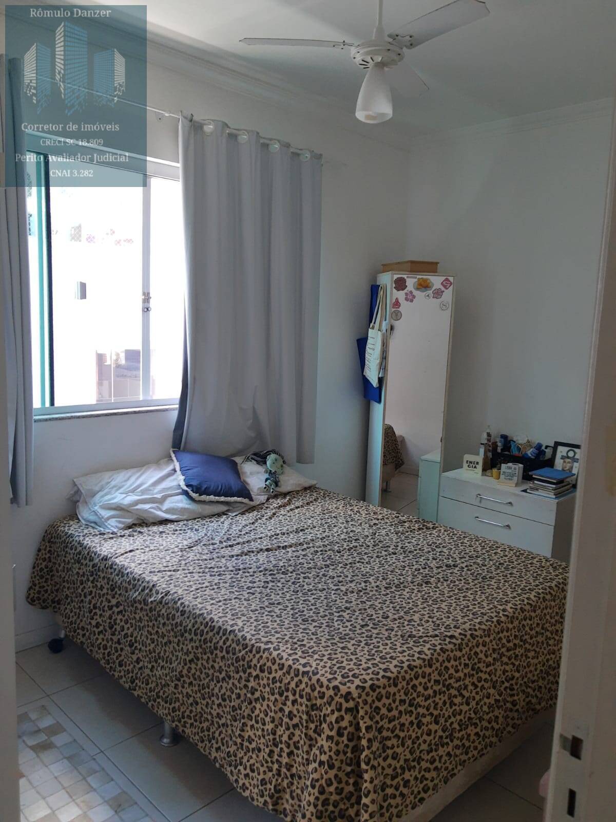 Apartamento à venda com 2 quartos, 72m² - Foto 15