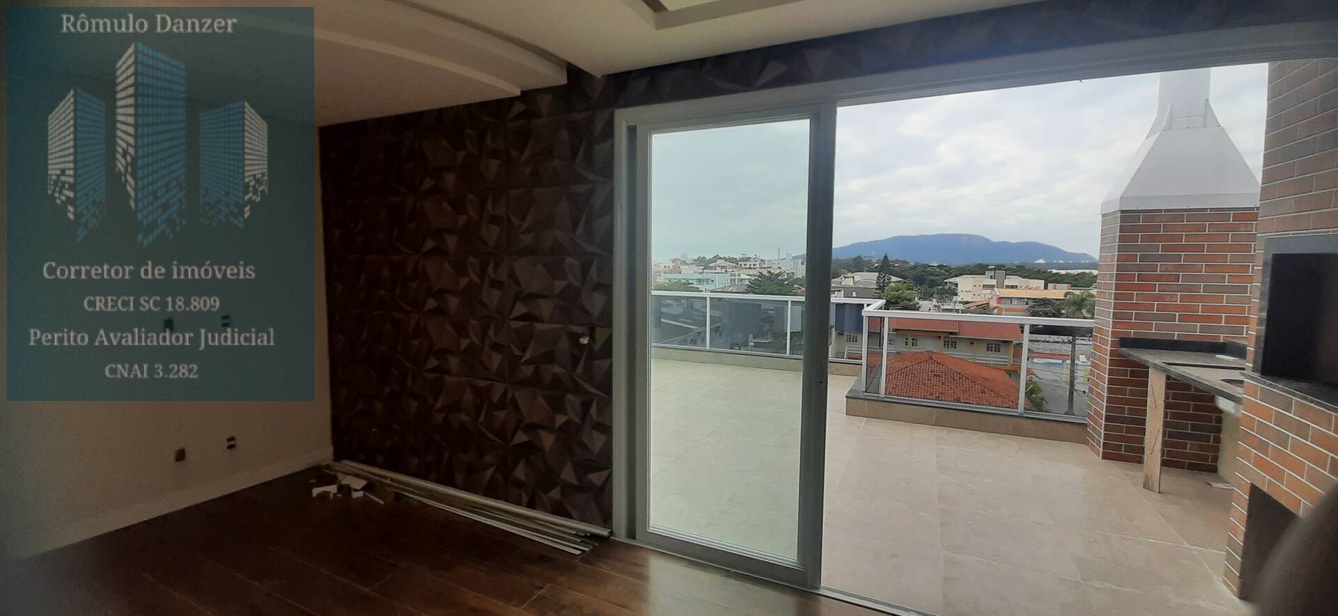 Apartamento à venda com 3 quartos, 127m² - Foto 2