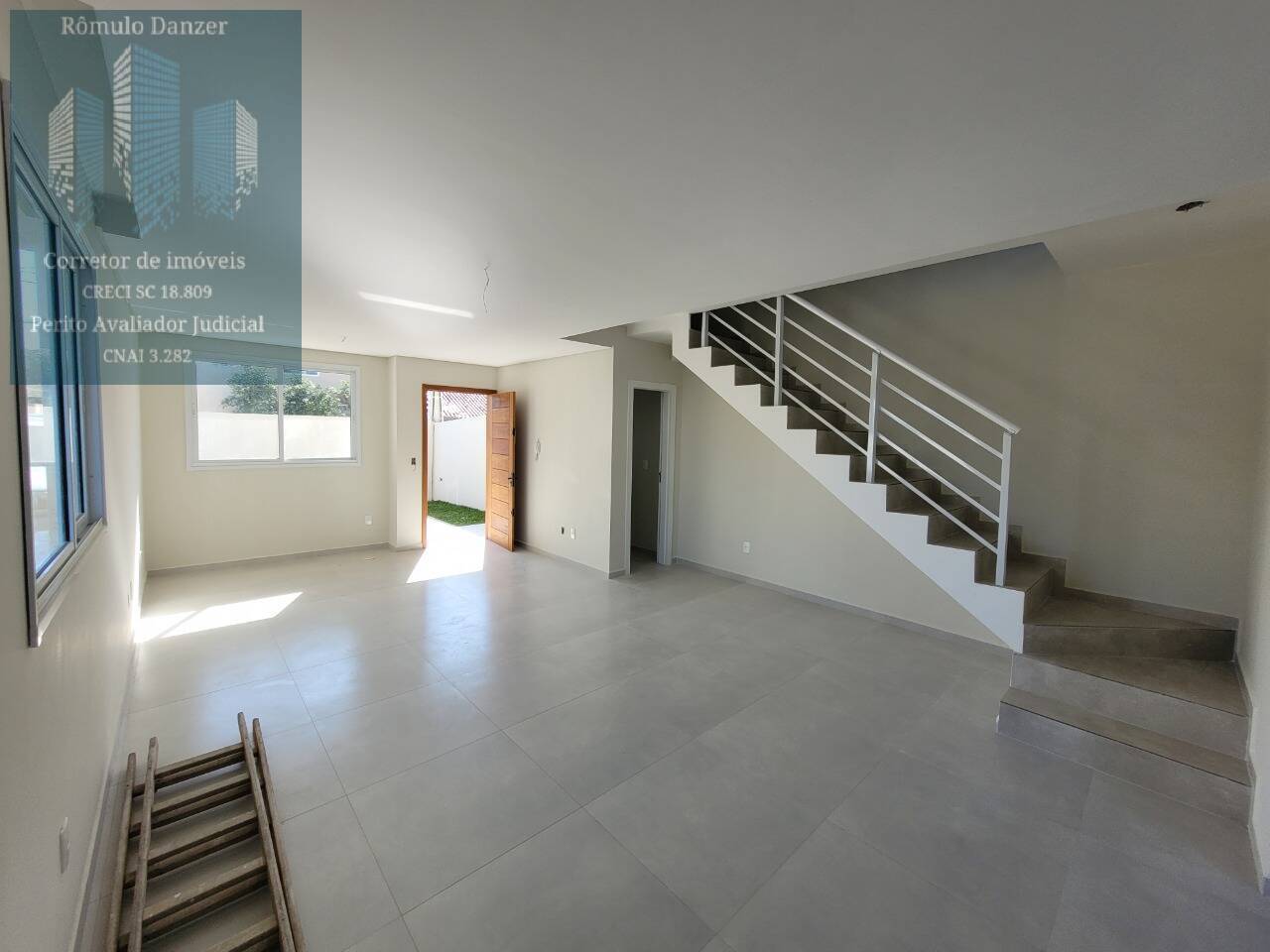 Casa à venda com 3 quartos, 120m² - Foto 18