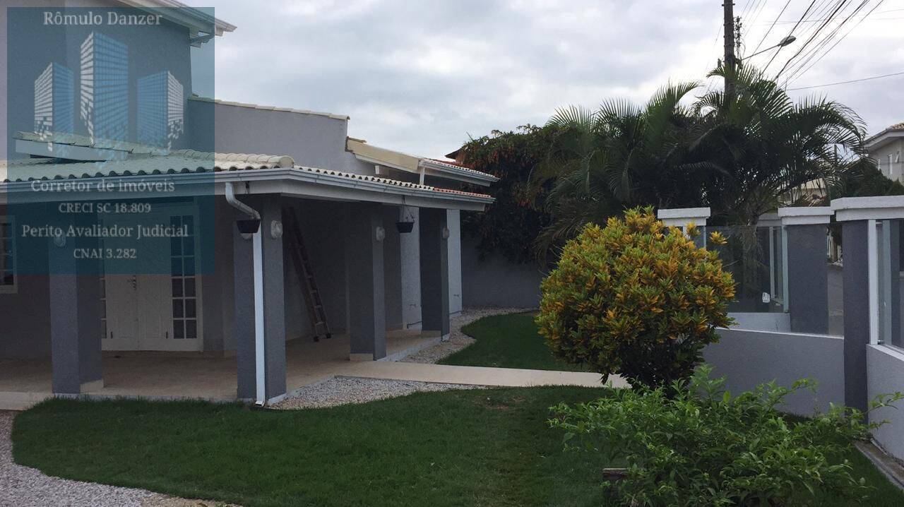 Casa à venda com 3 quartos, 300m² - Foto 16