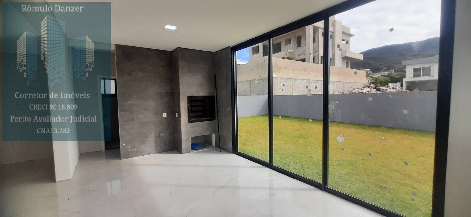 Casa à venda com 4 quartos, 257m² - Foto 6