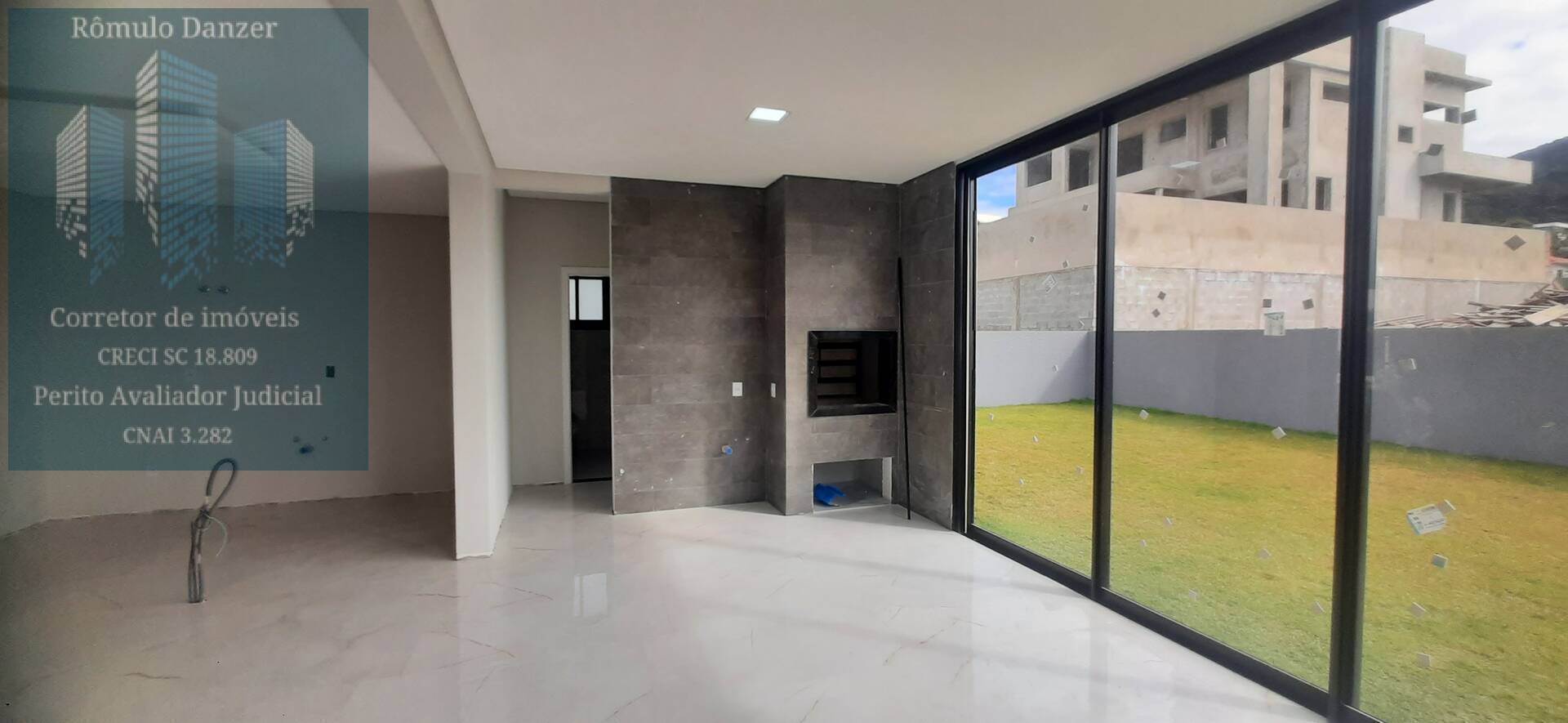 Casa à venda com 4 quartos, 257m² - Foto 7