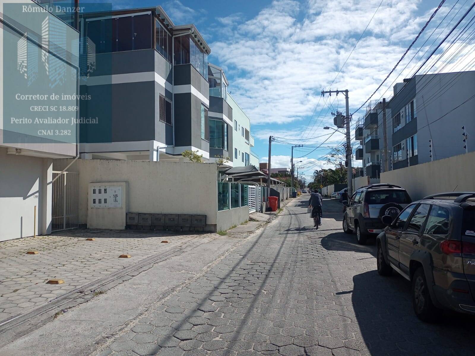 Apartamento à venda com 3 quartos, 150m² - Foto 5