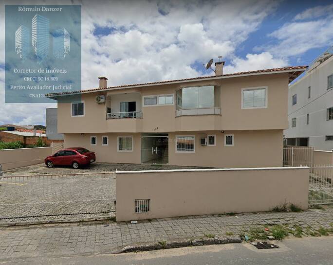 Apartamento à venda com 2 quartos, 62m² - Foto 3