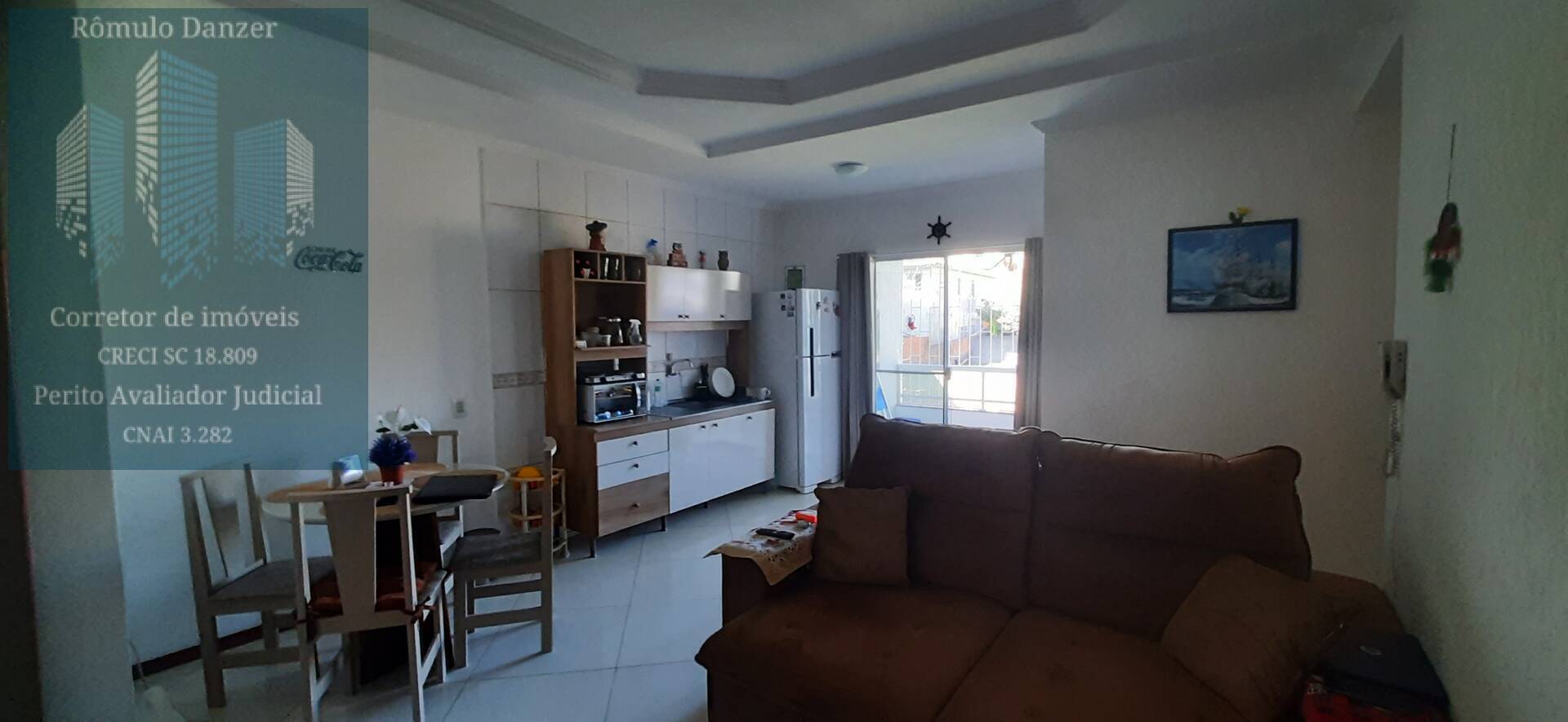 Apartamento à venda com 2 quartos, 62m² - Foto 2