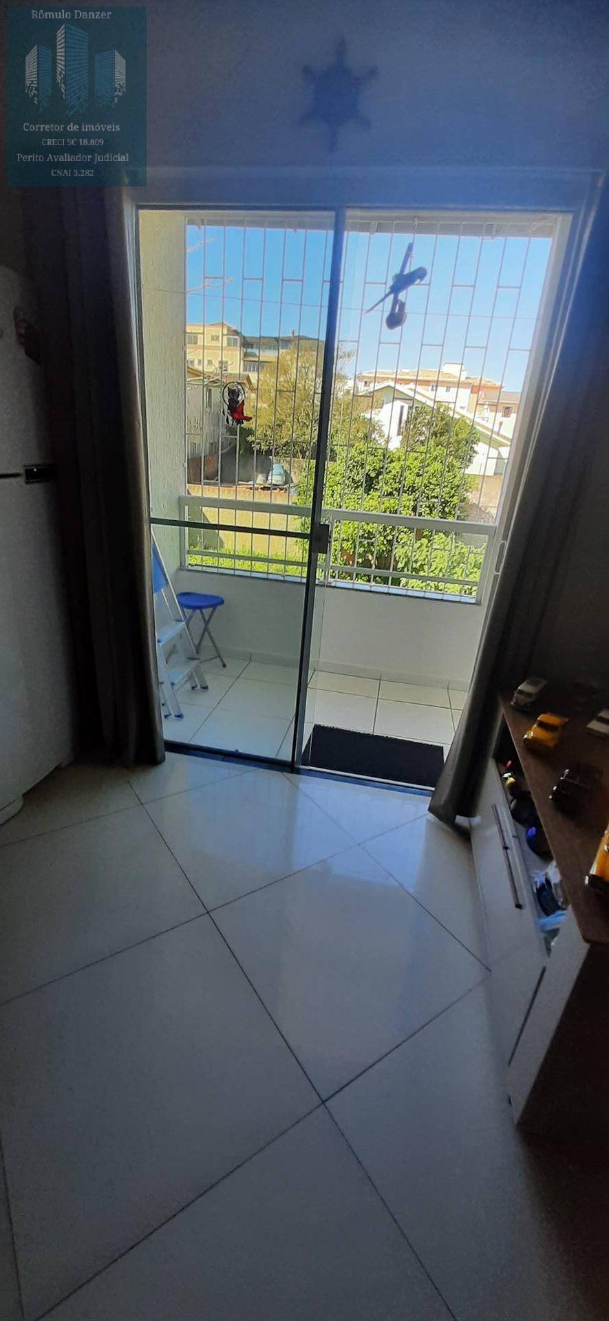 Apartamento à venda com 2 quartos, 62m² - Foto 18