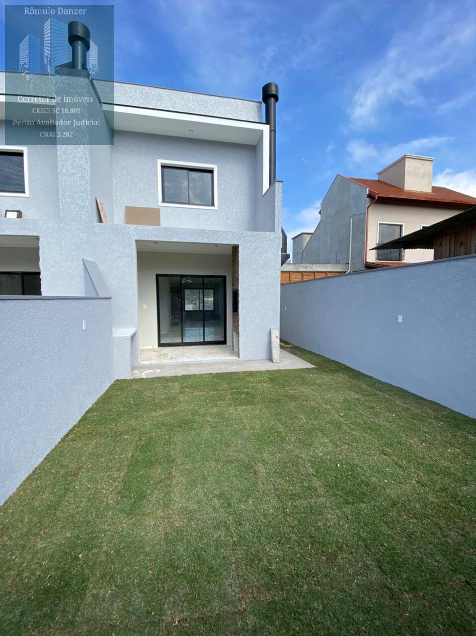 Casa à venda com 2 quartos, 120m² - Foto 17