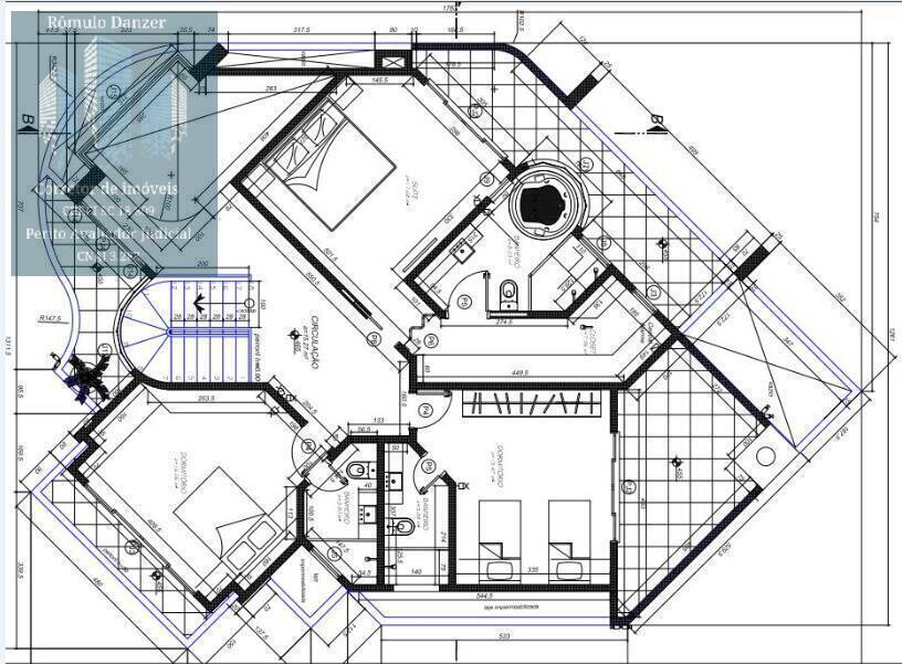 Casa à venda com 3 quartos, 420m² - Foto 2