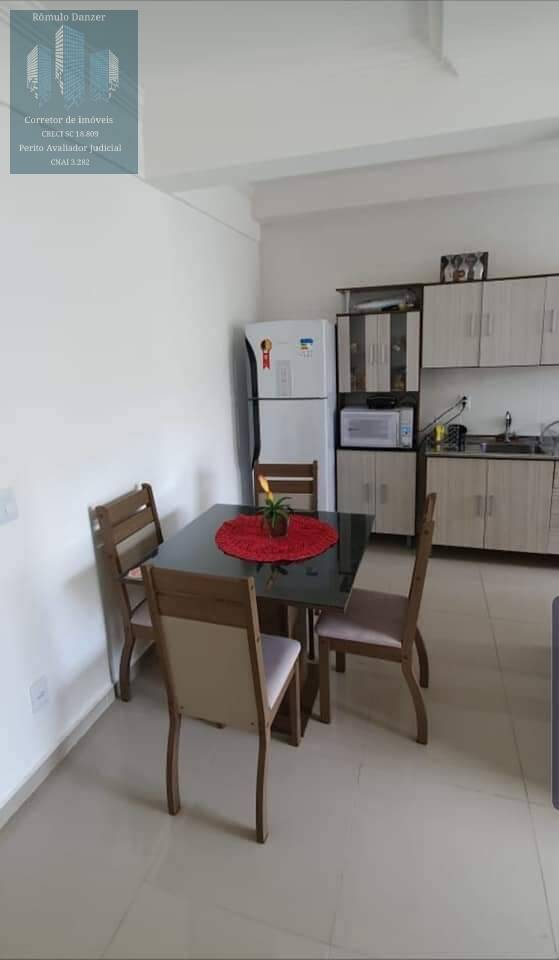 Apartamento à venda com 2 quartos, 65m² - Foto 3