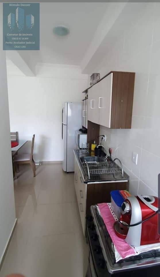 Apartamento à venda com 2 quartos, 65m² - Foto 10