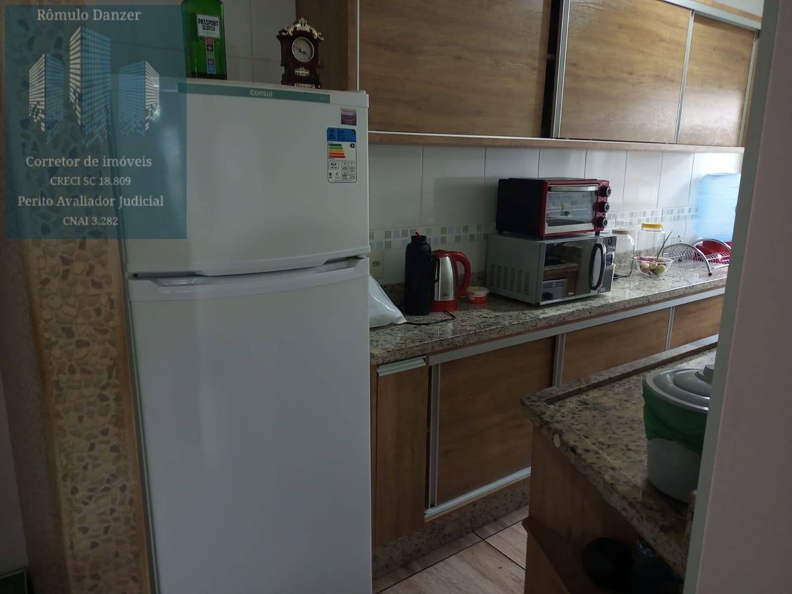 Apartamento à venda com 2 quartos, 76m² - Foto 17