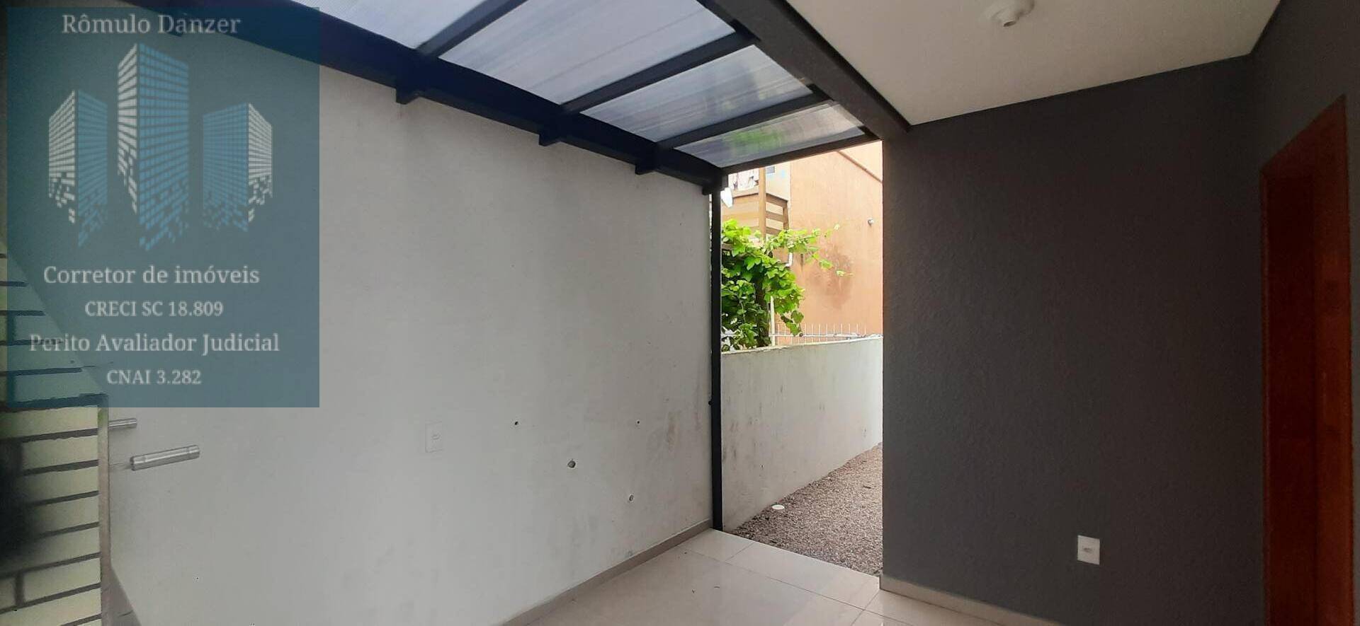 Casa à venda com 3 quartos, 90m² - Foto 5