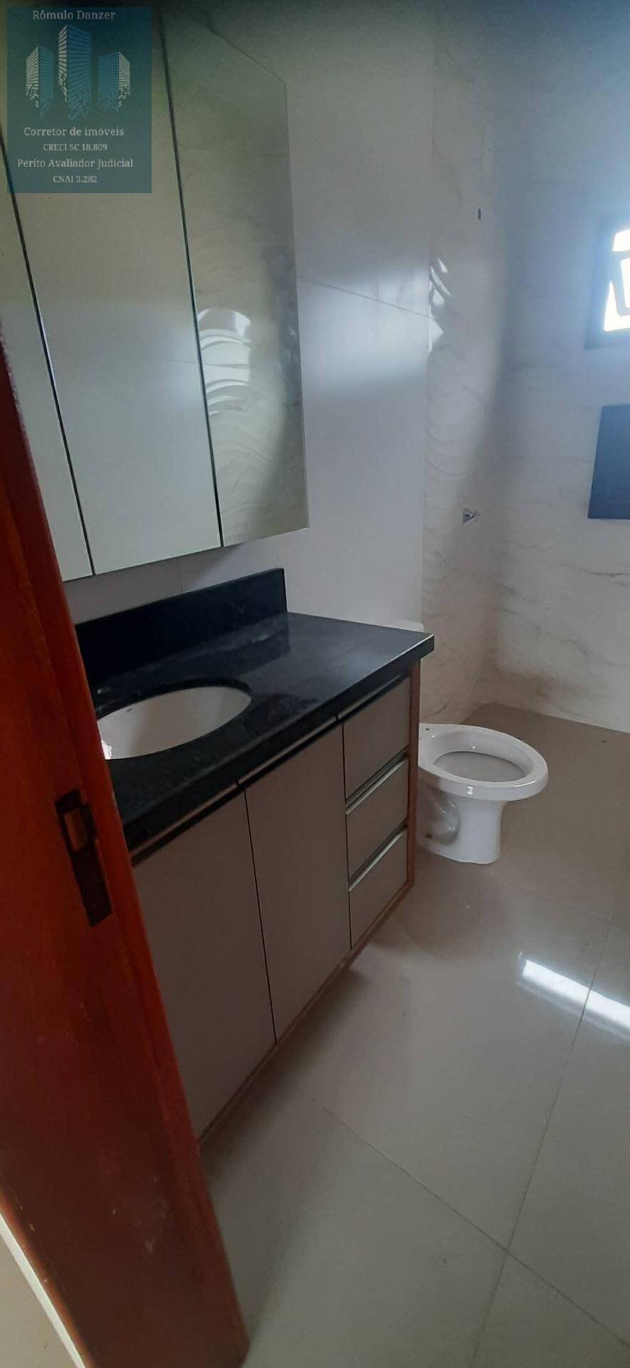 Casa à venda com 3 quartos, 90m² - Foto 14